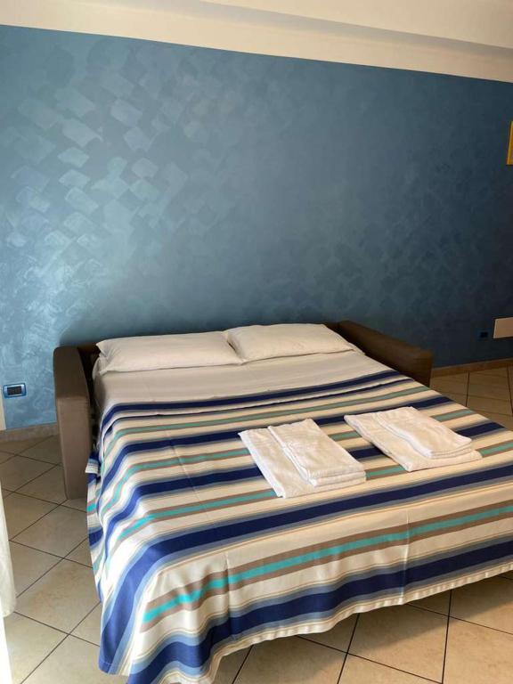 Residence Cigno Римини Екстериор снимка