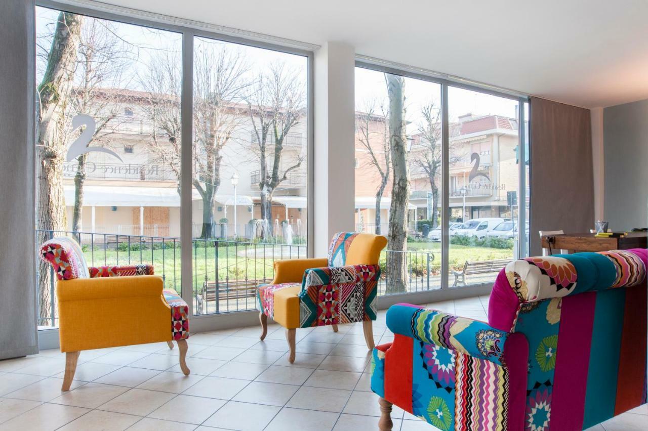 Residence Cigno Римини Екстериор снимка